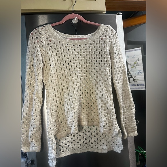 Olive & Oak Sweaters - Acrylic shimmer sweater